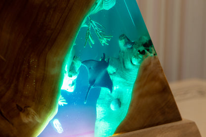 Handcrafted lamp made of wood and epoxy resin | KrasWood