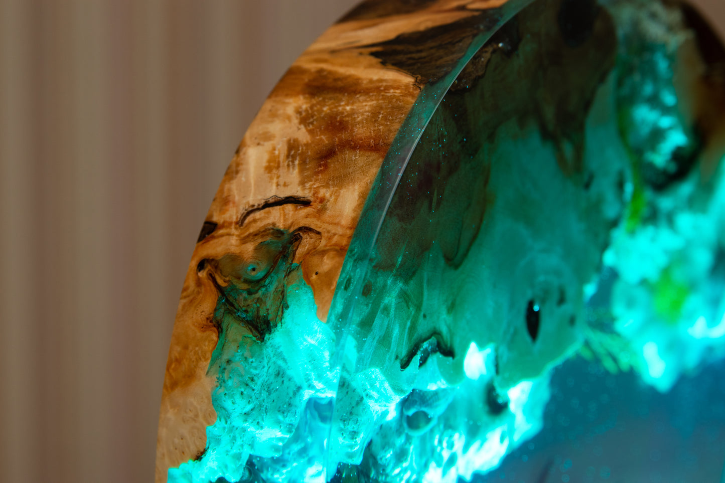 Handcrafted lamp made of wood and epoxy resin | KrasWood