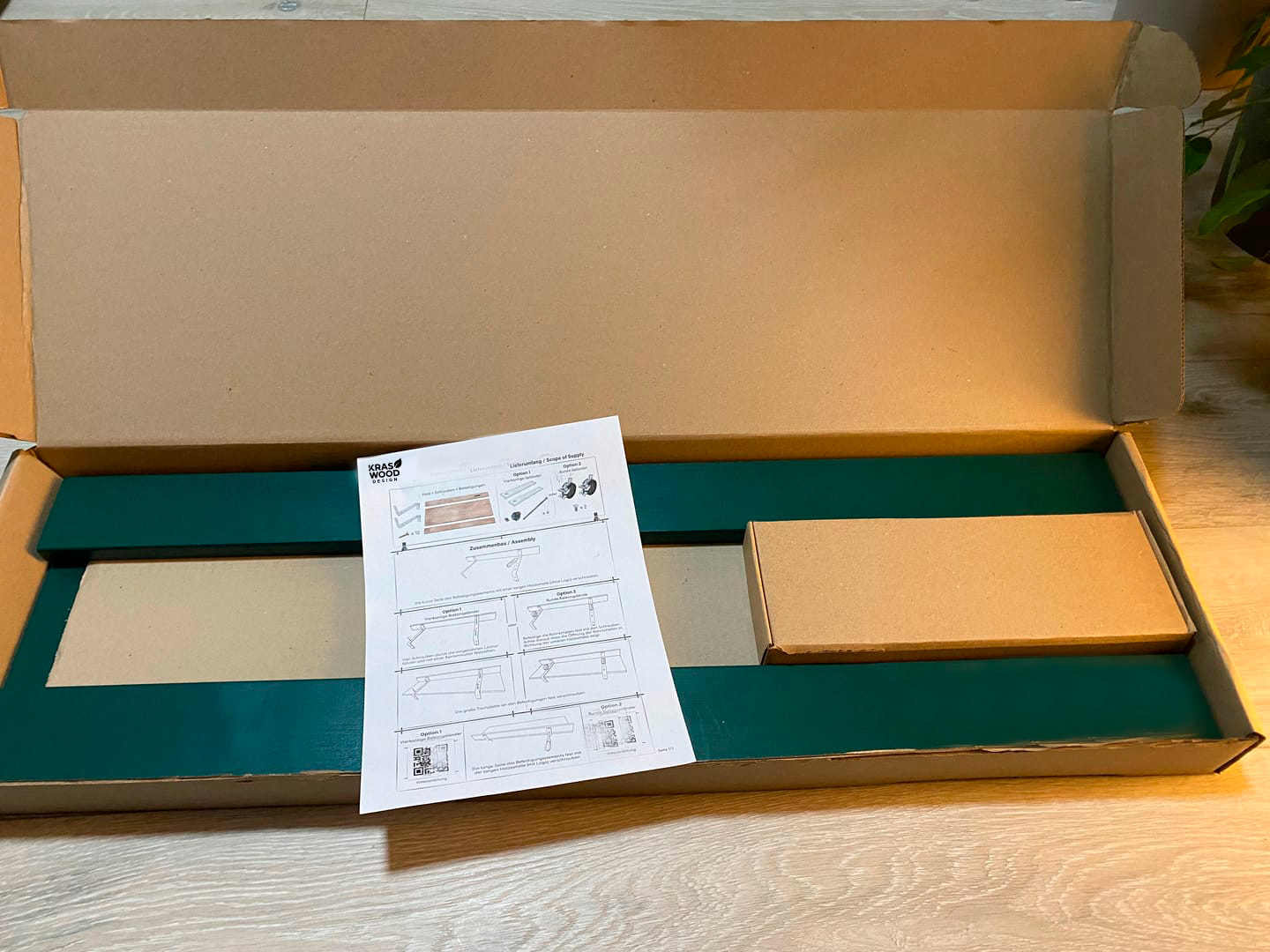 Balkontisch aus massiver Eiche – klappbares Design